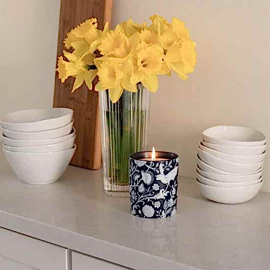 APOTHEKE x Flavor Paper White Vetiver Ceramic Candle Home & Lifestyle