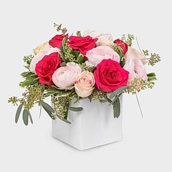 Let's Kiss! Ranunculus
