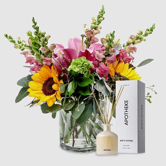 Sweet Season + Apotheke Diffuser Sunflowers