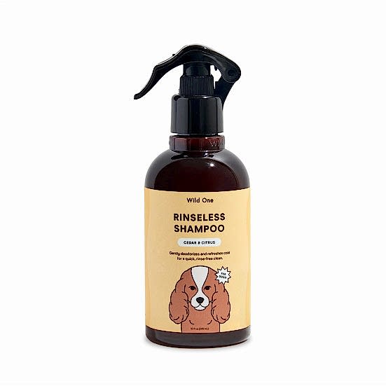 Wild One Cedar & Citrus Rinseless Shampoo Pet Friendly Plants