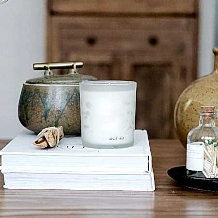 Apotheke Canvas Candle