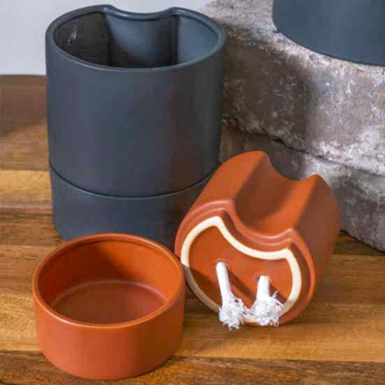 8'' Jett Pot Black  Containers/Planters
